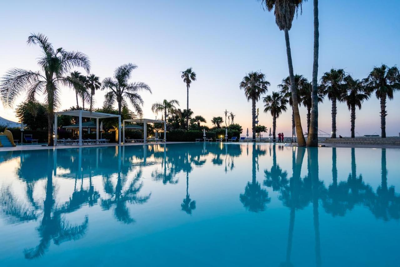 Fruit Village Mortelle Le Dune Beach Resort エクステリア 写真