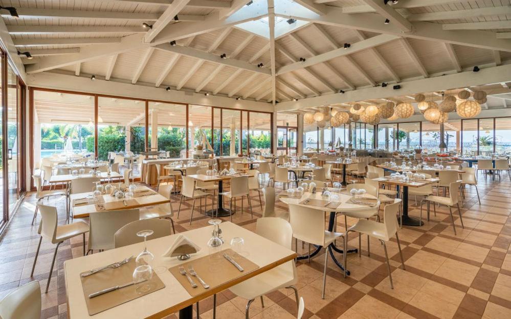 Fruit Village Mortelle Le Dune Beach Resort エクステリア 写真