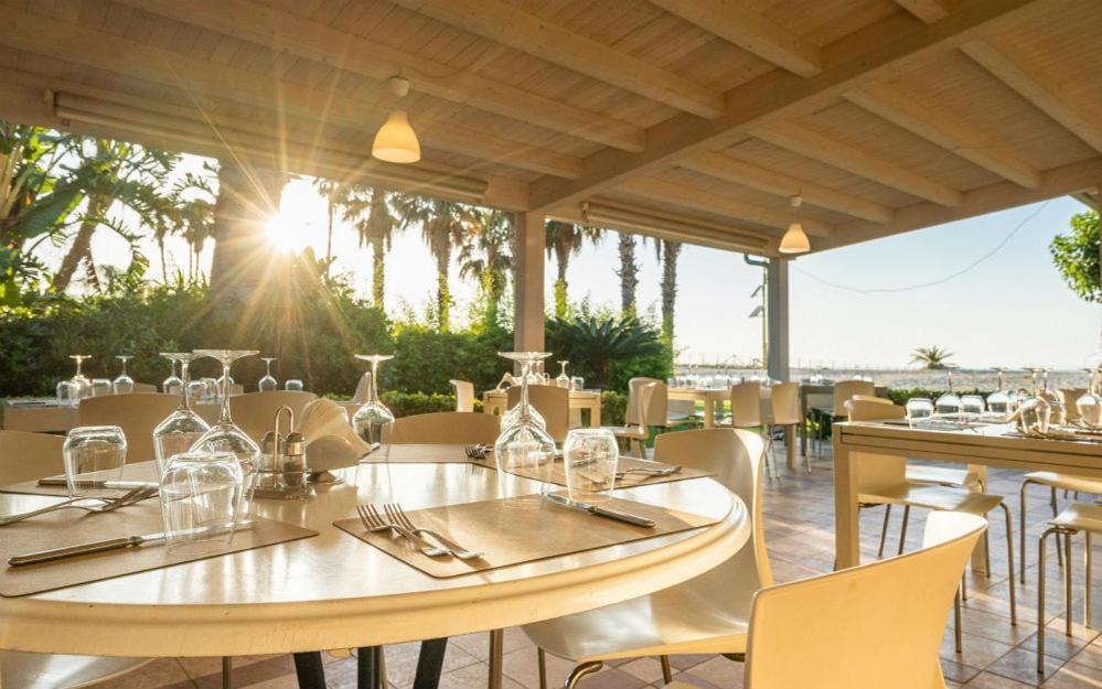 Fruit Village Mortelle Le Dune Beach Resort エクステリア 写真